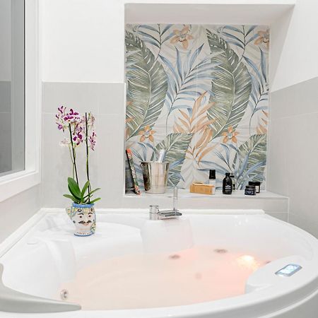 Eos - Elegants Apartments & Suites Syracuse Ngoại thất bức ảnh
