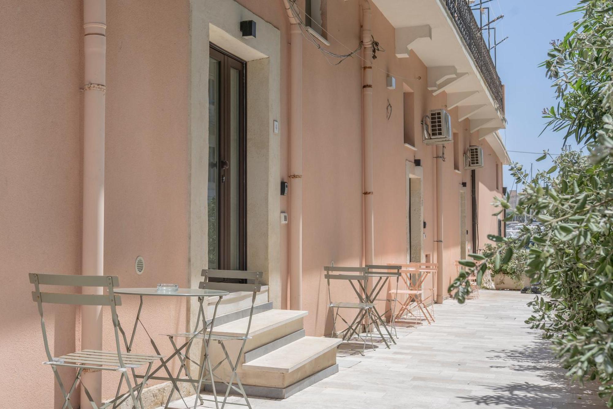 Eos - Elegants Apartments & Suites Syracuse Ngoại thất bức ảnh